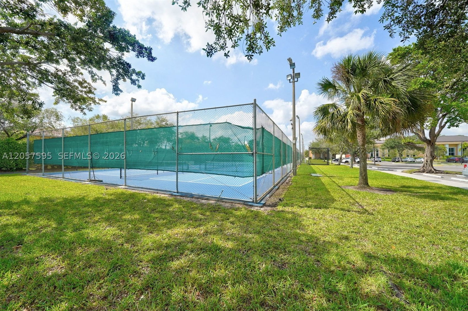 Real estate property located at 7449 Devon Dr #207, Broward, Devon Condominium J, Tamarac, FL
