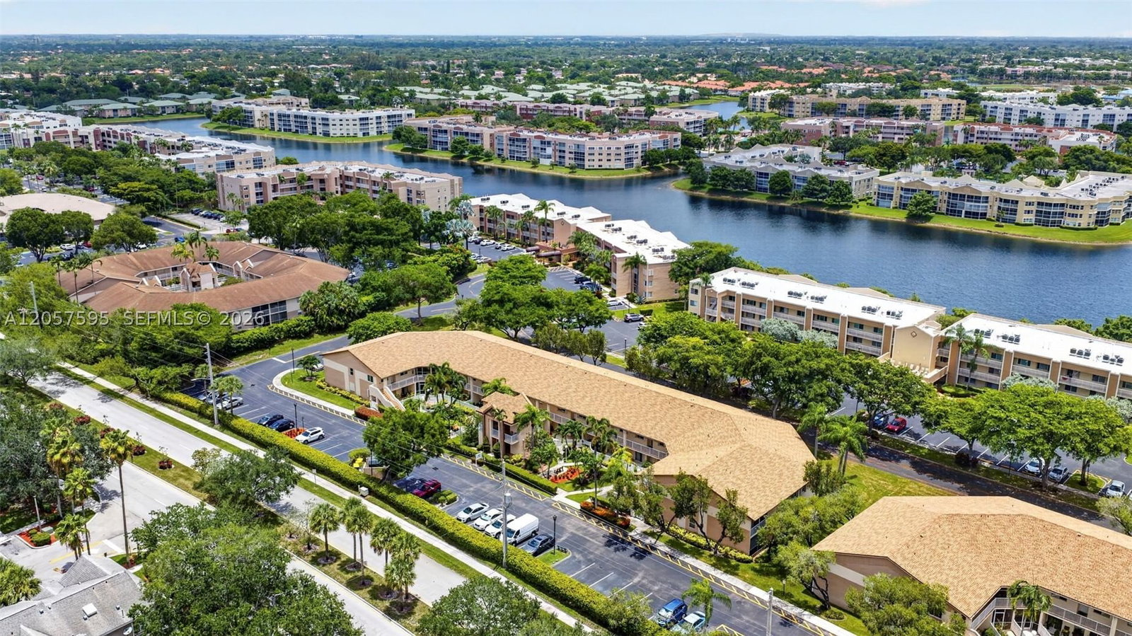 Real estate property located at 7449 Devon Dr #207, Broward, Devon Condominium J, Tamarac, FL