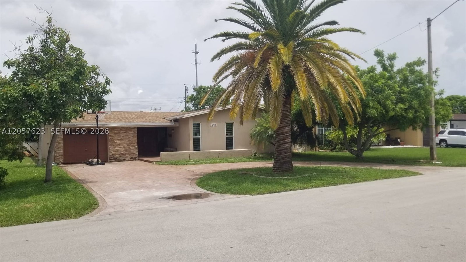 Real estate property located at 6729 Arbor Dr, Broward, Miramar Isles Sec 4, Miramar, FL
