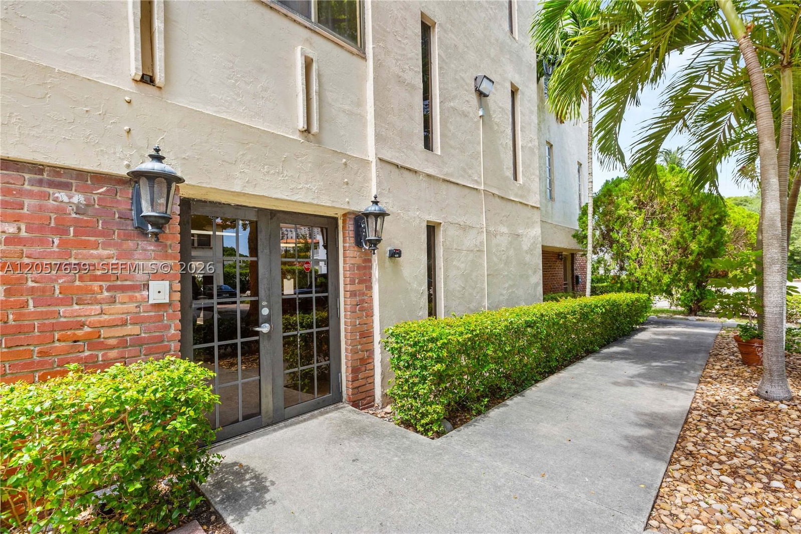Real estate property located at 1650 Le Jeune Rd #105, Miami-dade, Madrid Towers Condo, Coral Gables, FL