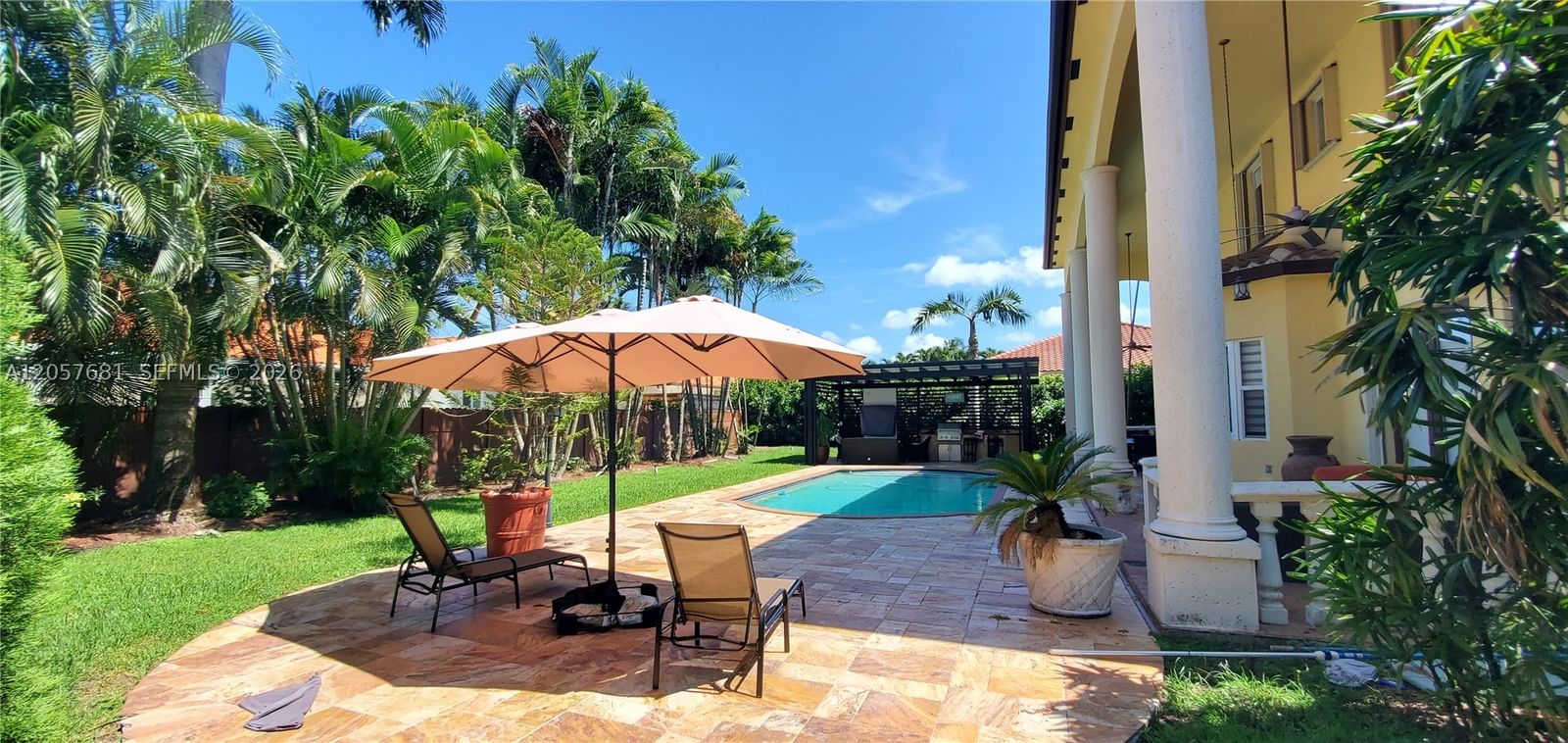 Real estate property located at 7333 122nd Pl, Miami-dade, T & F Sub, Miami, FL