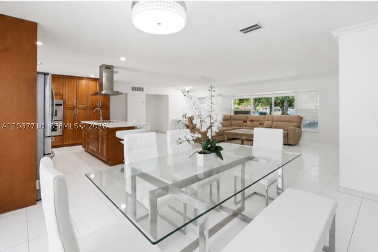 Real estate property located at 5001 Madison St, Broward, Hollywood Hills, Hollywood, FL
