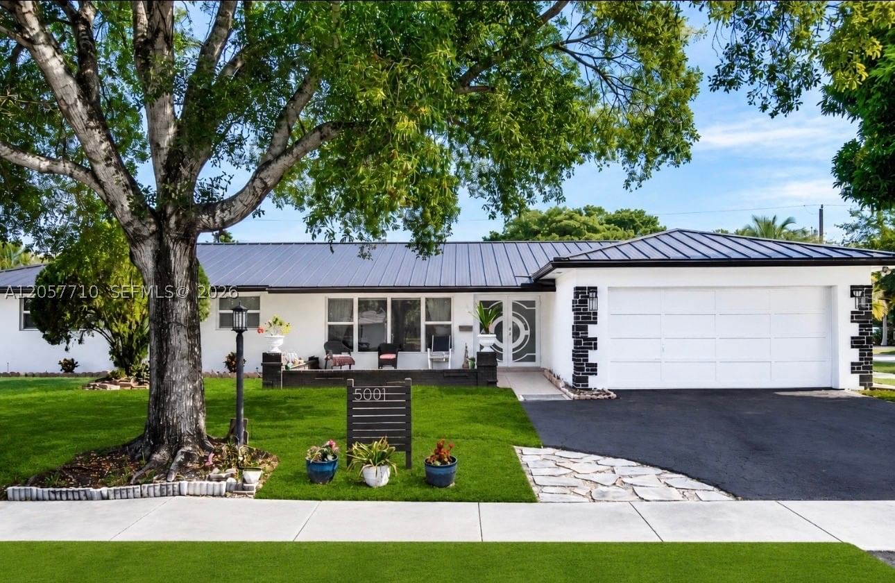 Real estate property located at 5001 Madison St, Broward, Hollywood Hills, Hollywood, FL