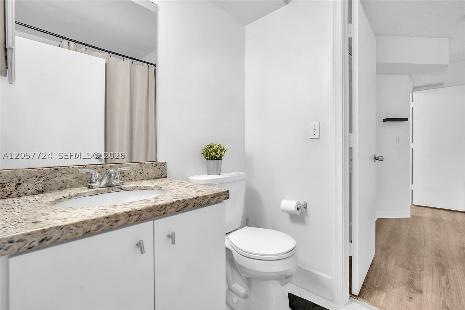Real estate property located at 3692 San Simeon Cir, Broward, Sectors 8 9 And 10 Plat, Weston, FL