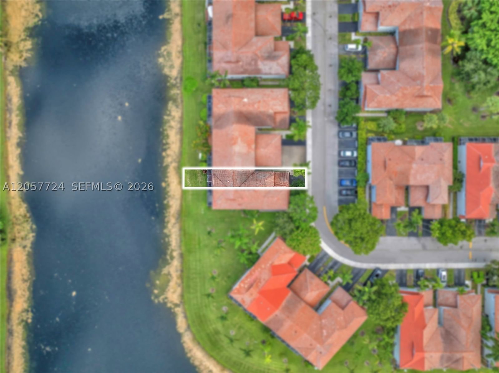 Real estate property located at 3692 San Simeon Cir, Broward, Sectors 8 9 And 10 Plat, Weston, FL