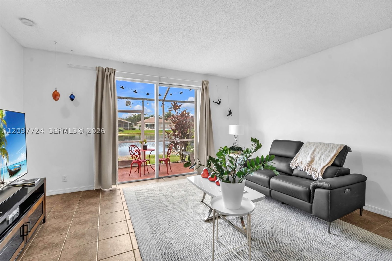 Real estate property located at 3692 San Simeon Cir, Broward, Sectors 8 9 And 10 Plat, Weston, FL