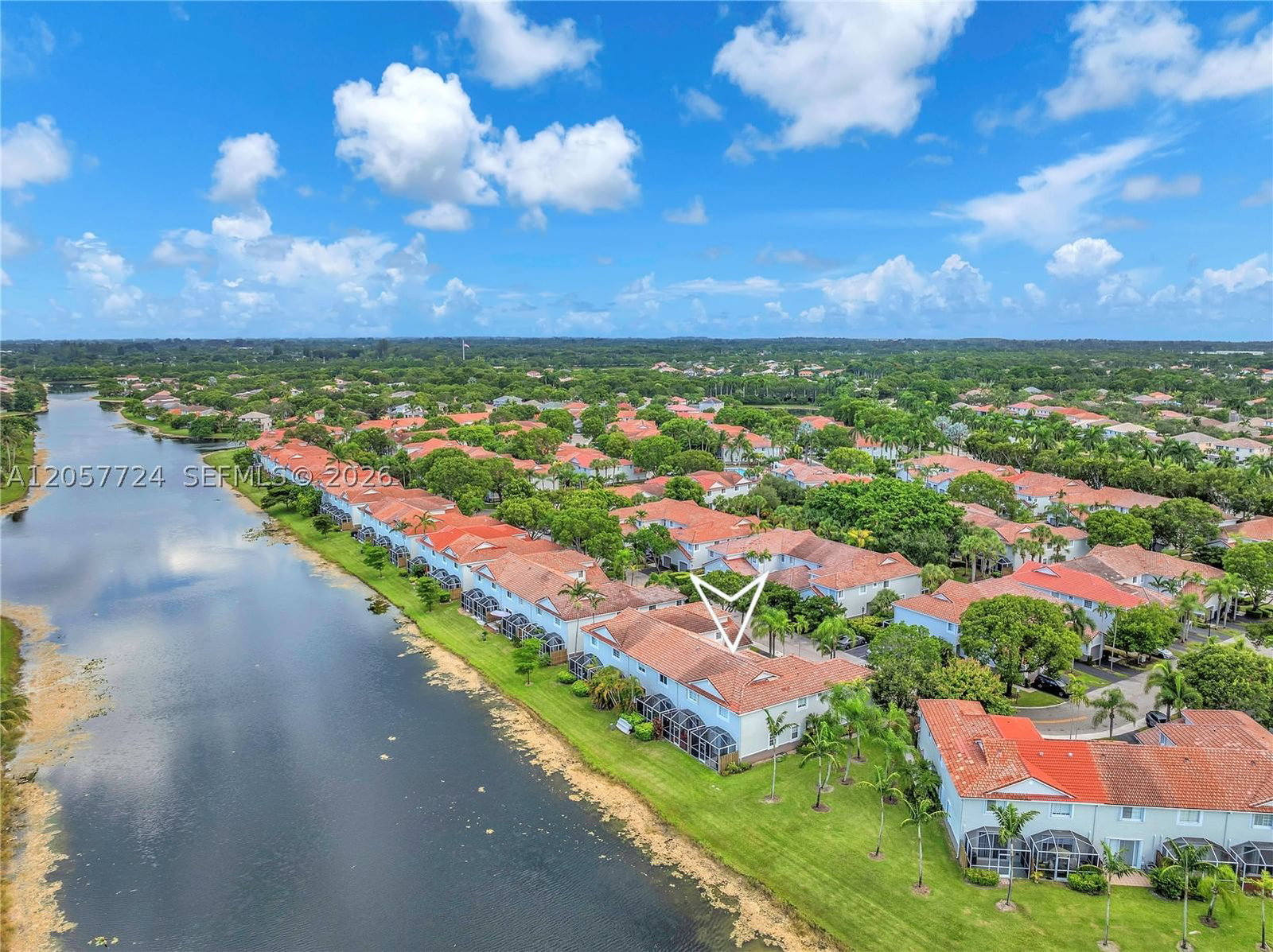 Real estate property located at 3692 San Simeon Cir, Broward, Sectors 8 9 And 10 Plat, Weston, FL