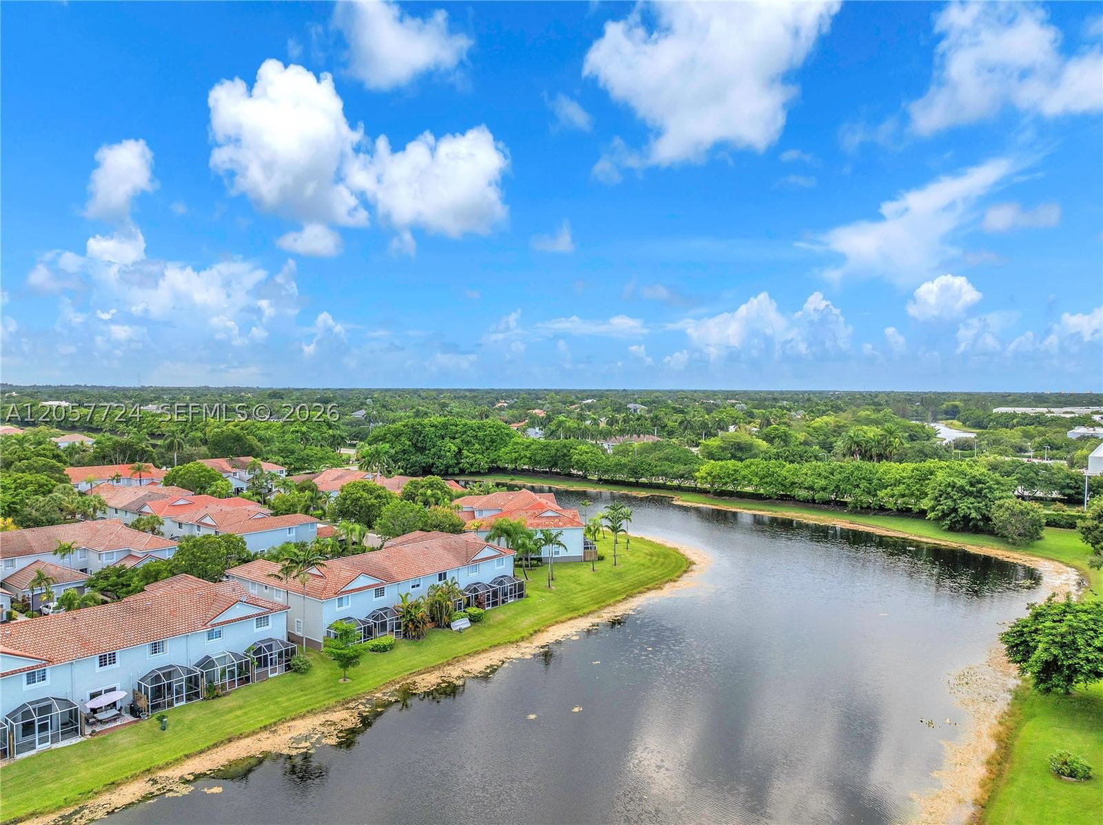 Real estate property located at 3692 San Simeon Cir, Broward, Sectors 8 9 And 10 Plat, Weston, FL