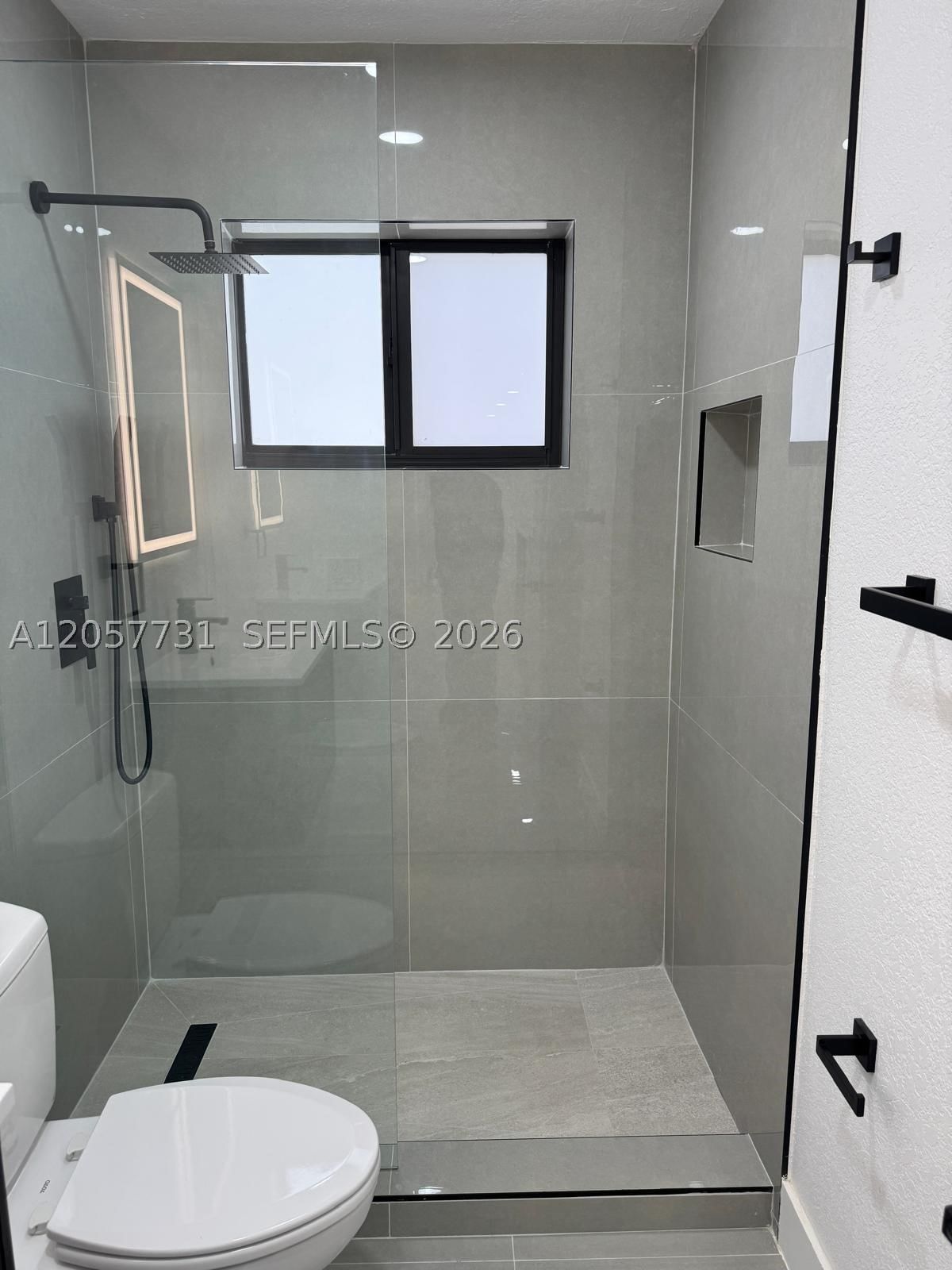Real estate property located at 1370 32nd St, Broward, Mango Gardens, Fort Lauderdale, FL