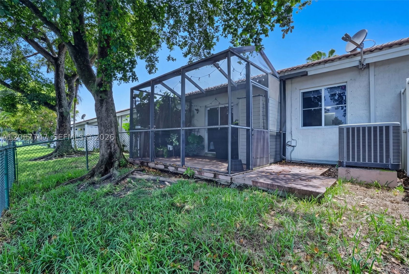 Real estate property located at 11324 17th Ct, Broward, Villages Of Renaissance, Miramar, FL