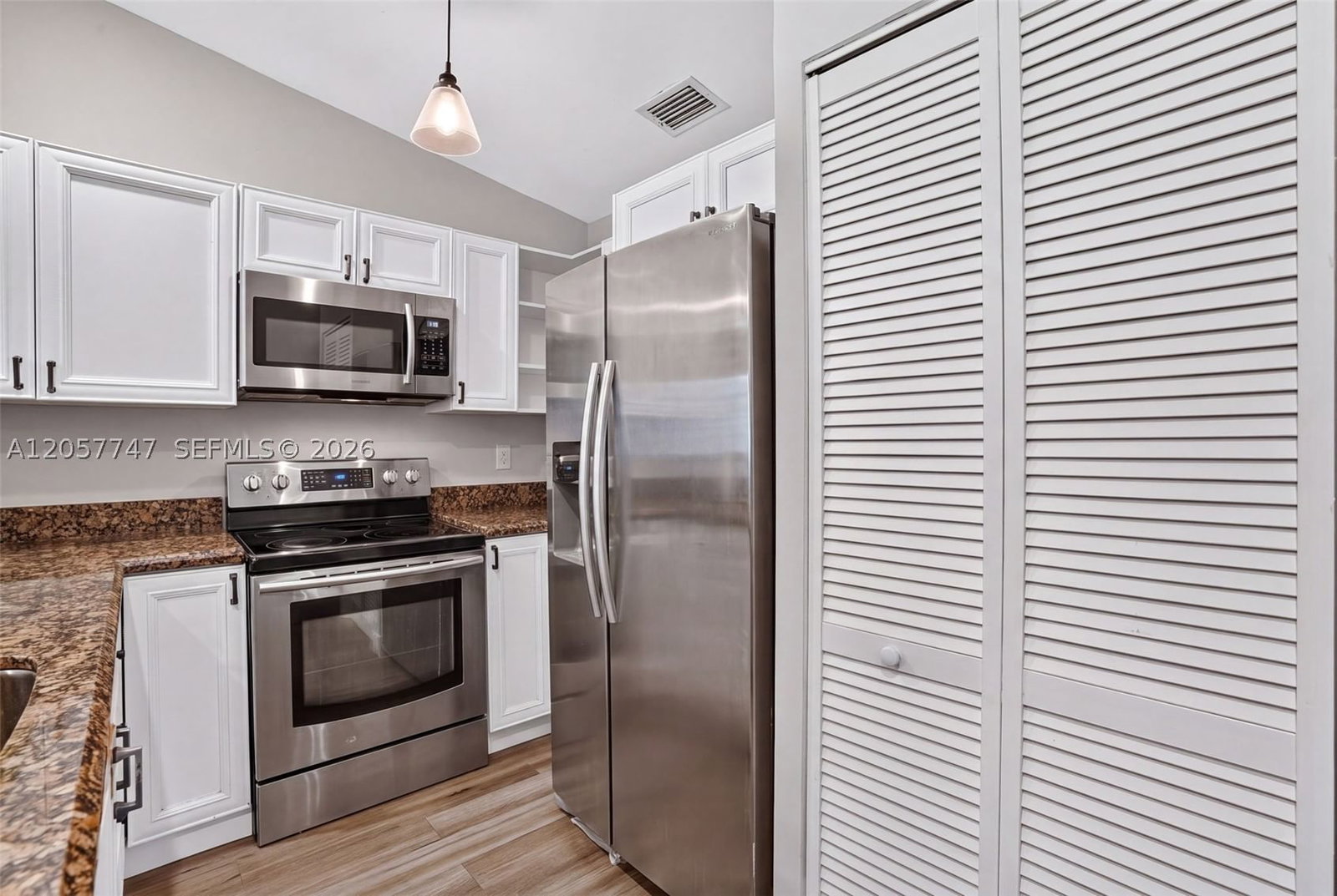 Real estate property located at 11324 17th Ct, Broward, Villages Of Renaissance, Miramar, FL