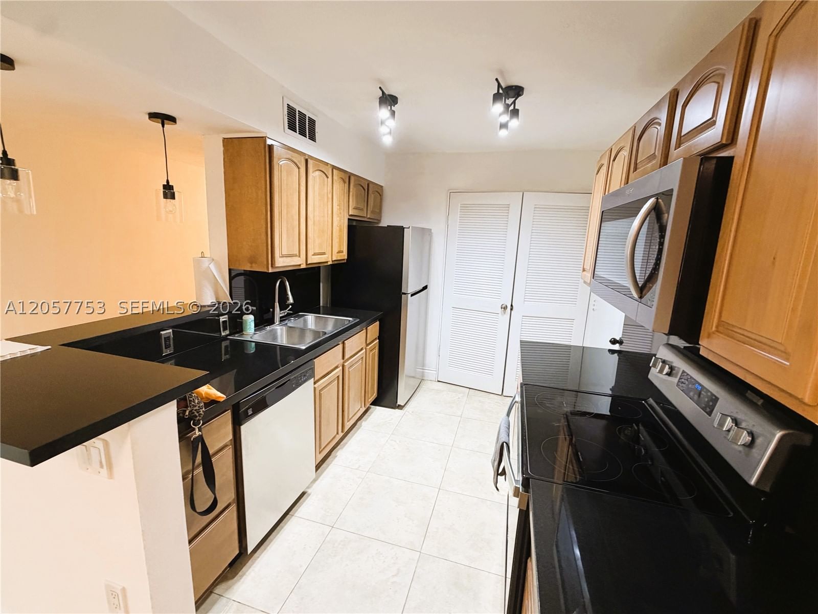 Real estate property located at 7483 82nd St A102, Miami-dade, Dadeland Capri Condo, Miami, FL