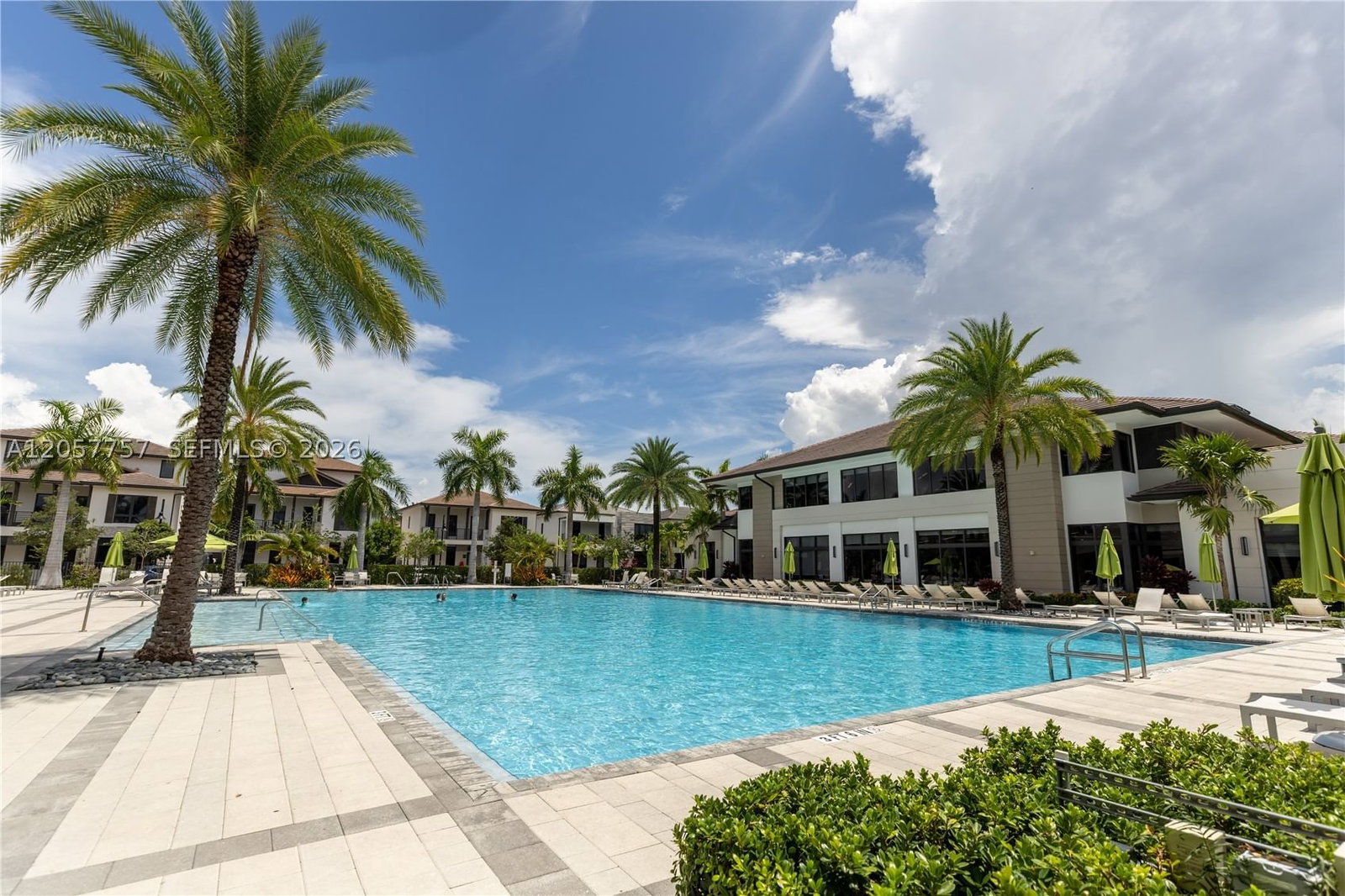 Real estate property located at 4623 83rd Pkwy, Miami-dade, Downtown Doral South Phas, Doral, FL