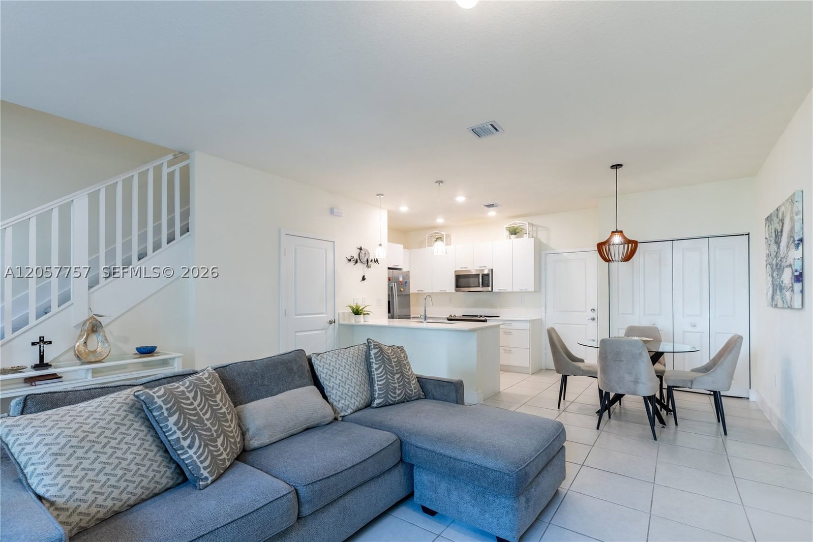 Real estate property located at 4623 83rd Pkwy, Miami-dade, Downtown Doral South Phas, Doral, FL