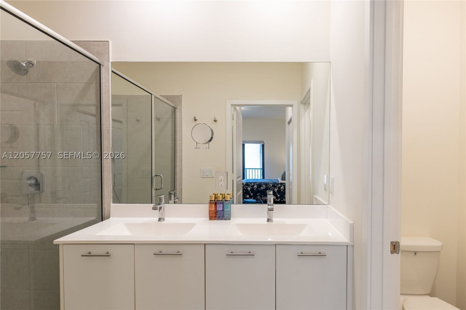 Real estate property located at 4623 83rd Pkwy, Miami-dade, Downtown Doral South Phas, Doral, FL
