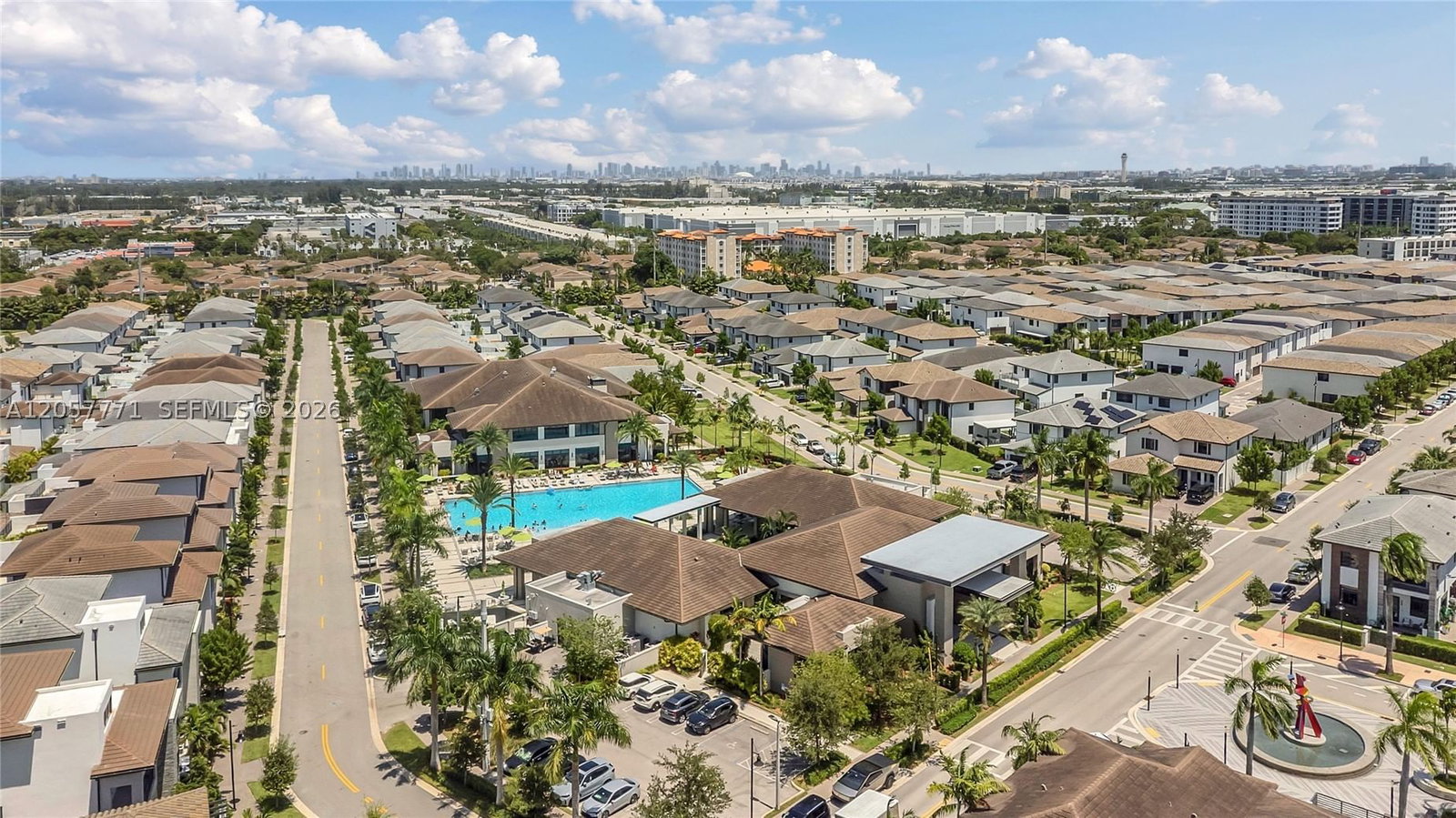 Real estate property located at 4733 83rd Pkwy, Miami-dade, Downtown Doral South Phas, Doral, FL