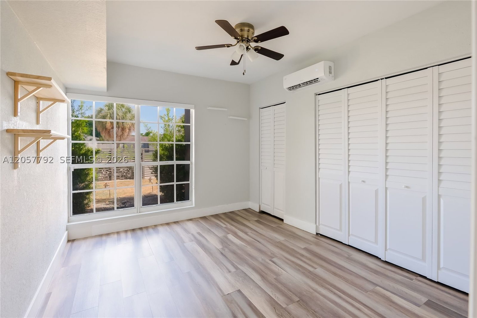 Real estate property located at 6320 199th St, Miami-dade, Country Lake Manors, Hialeah, FL
