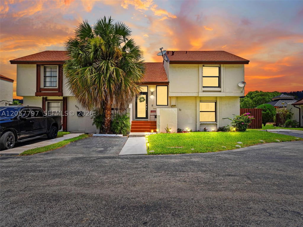 Real estate property located at 501 98th Ct #501, Miami-dade, East Wind Lake Village, Miami, FL
