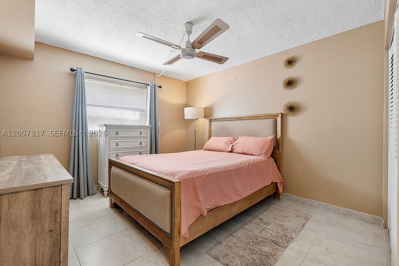 Real estate property located at 6655 Broward Blvd #200, Broward, Plantation Club D Condo, Plantation, FL