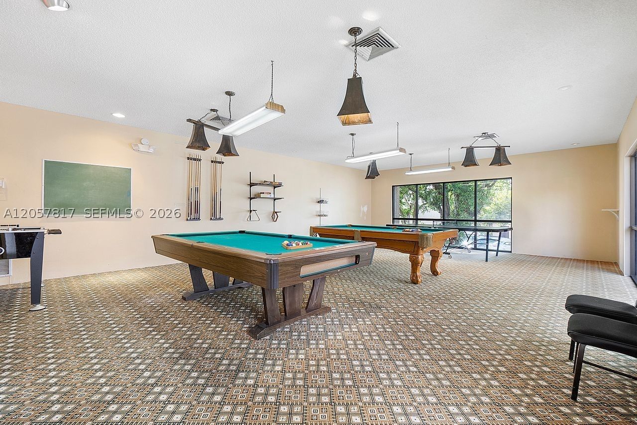 Real estate property located at 6655 Broward Blvd #200, Broward, Plantation Club D Condo, Plantation, FL