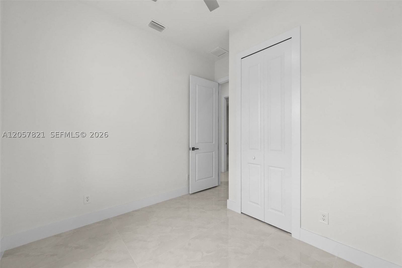 Real estate property located at 1039 Bassinger Ave S, Lee, Lehigh Acres, Lehigh Acres, FL