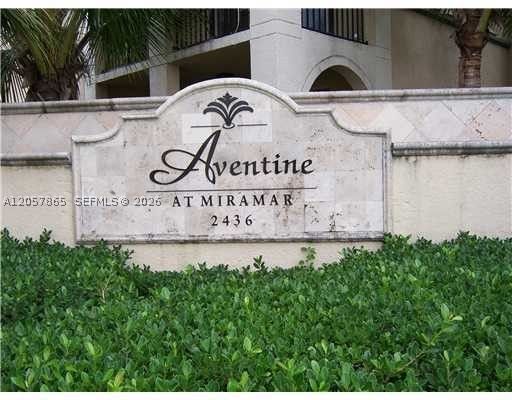 Real estate property located at 2589 Centergate Dr #202, Broward, Aventine At Miramar Condo, Miramar, FL