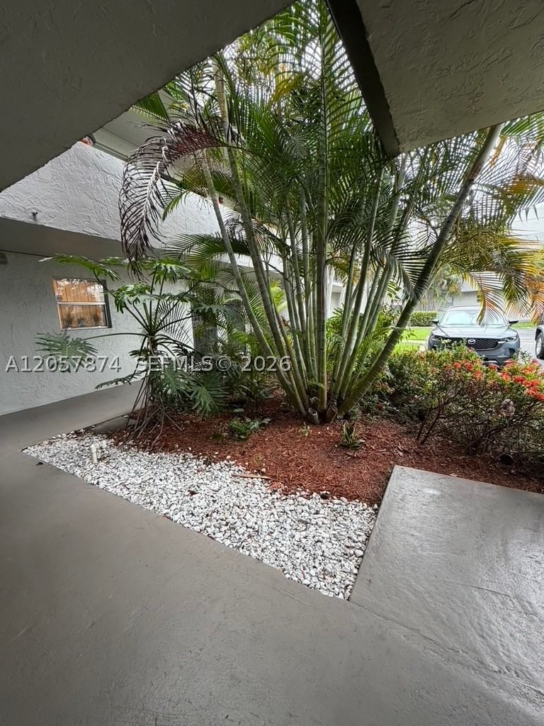 Real estate property located at 30 87th Ave C201, Miami-dade, Park East Condo, Miami, FL