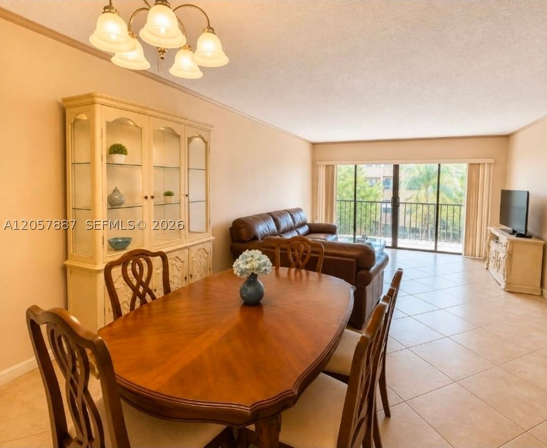 Real estate property located at 3905 Nob Hill Rd #312, Broward, Sunrise Island Condominiu, Sunrise, FL