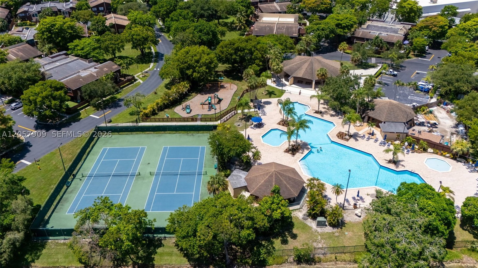 Real estate property located at 6666 115th Ct #301, Miami-dade, Sec 48 Atriums At Snapper, Miami, FL