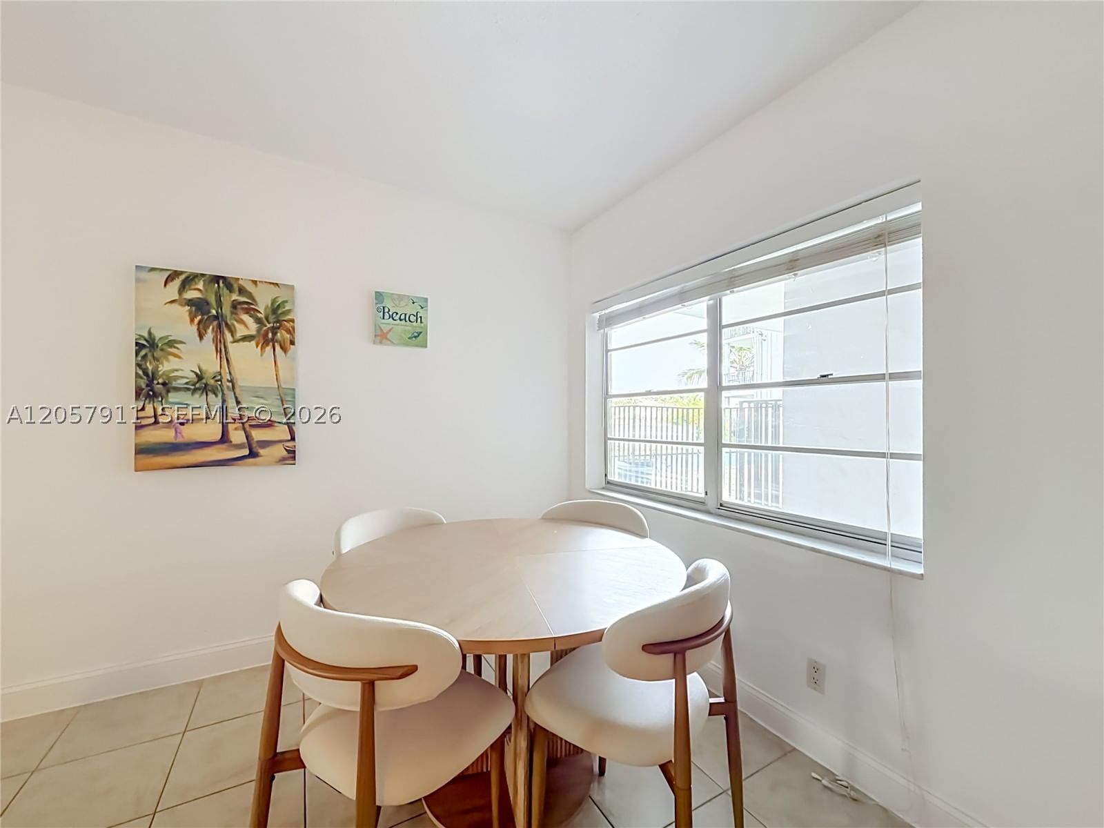 Real estate property located at 2200 Ocean Dr N114, Broward, Waterway @ Hollywood Beac, Hollywood, FL