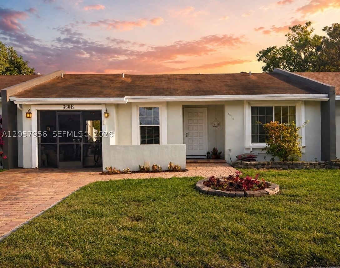 Real estate property located at 360 B Lakewood Cir E, Broward, Lakewood On The Green Sec, Margate, FL