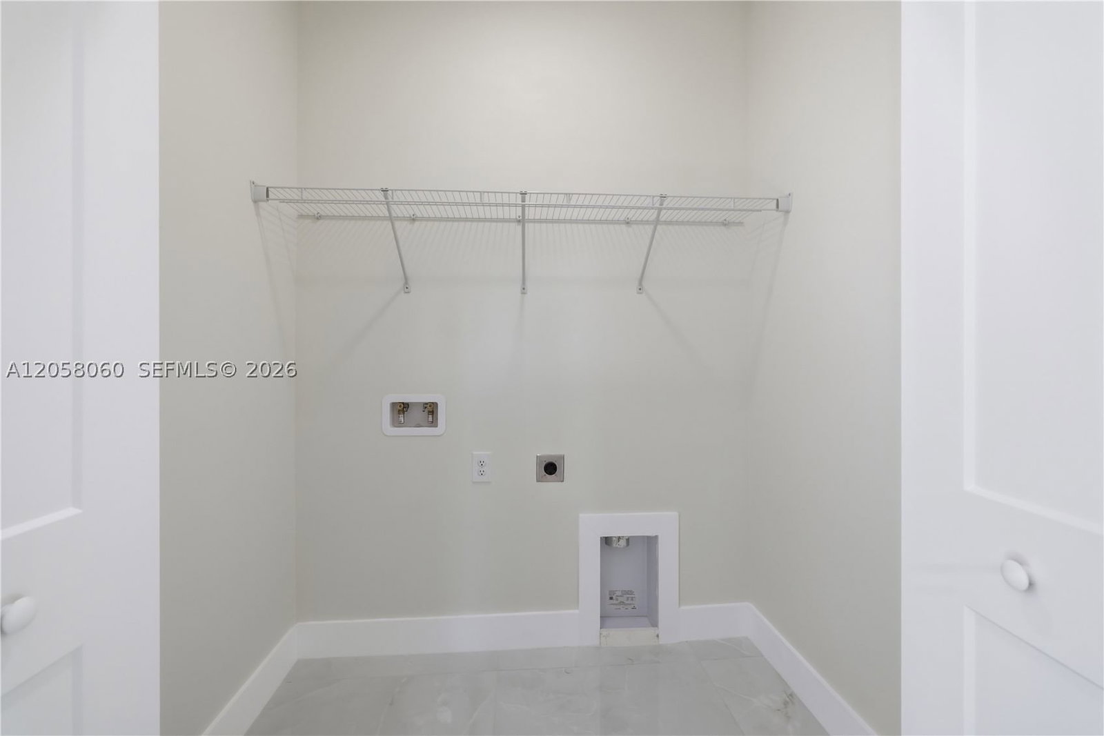 Real estate property located at 707 BAHAMA AVE S, Lee, Lee County Unincorporated, Lehigh Acres, FL