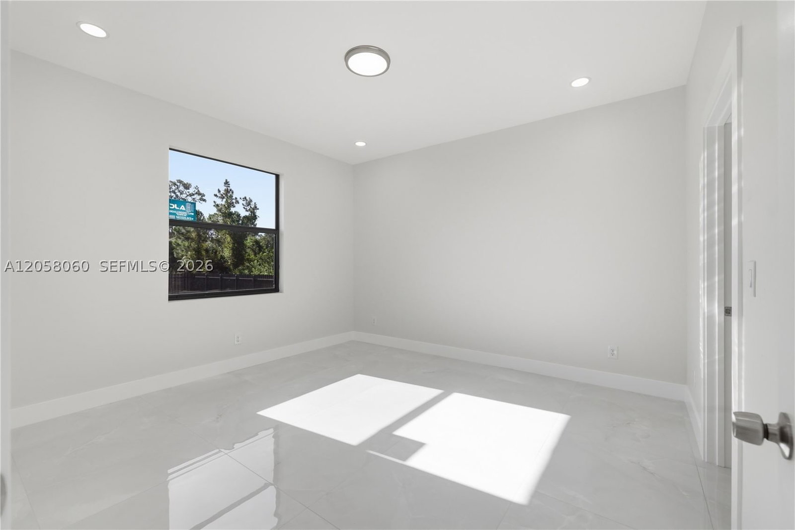 Real estate property located at 707 BAHAMA AVE S, Lee, Lee County Unincorporated, Lehigh Acres, FL