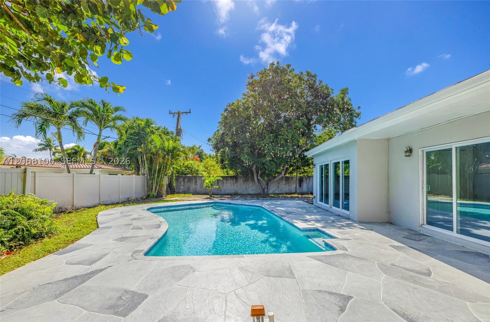 Real estate property located at 3405 Robbins Rd, Broward, Hillsboro Shores Sec, Pompano Beach, FL