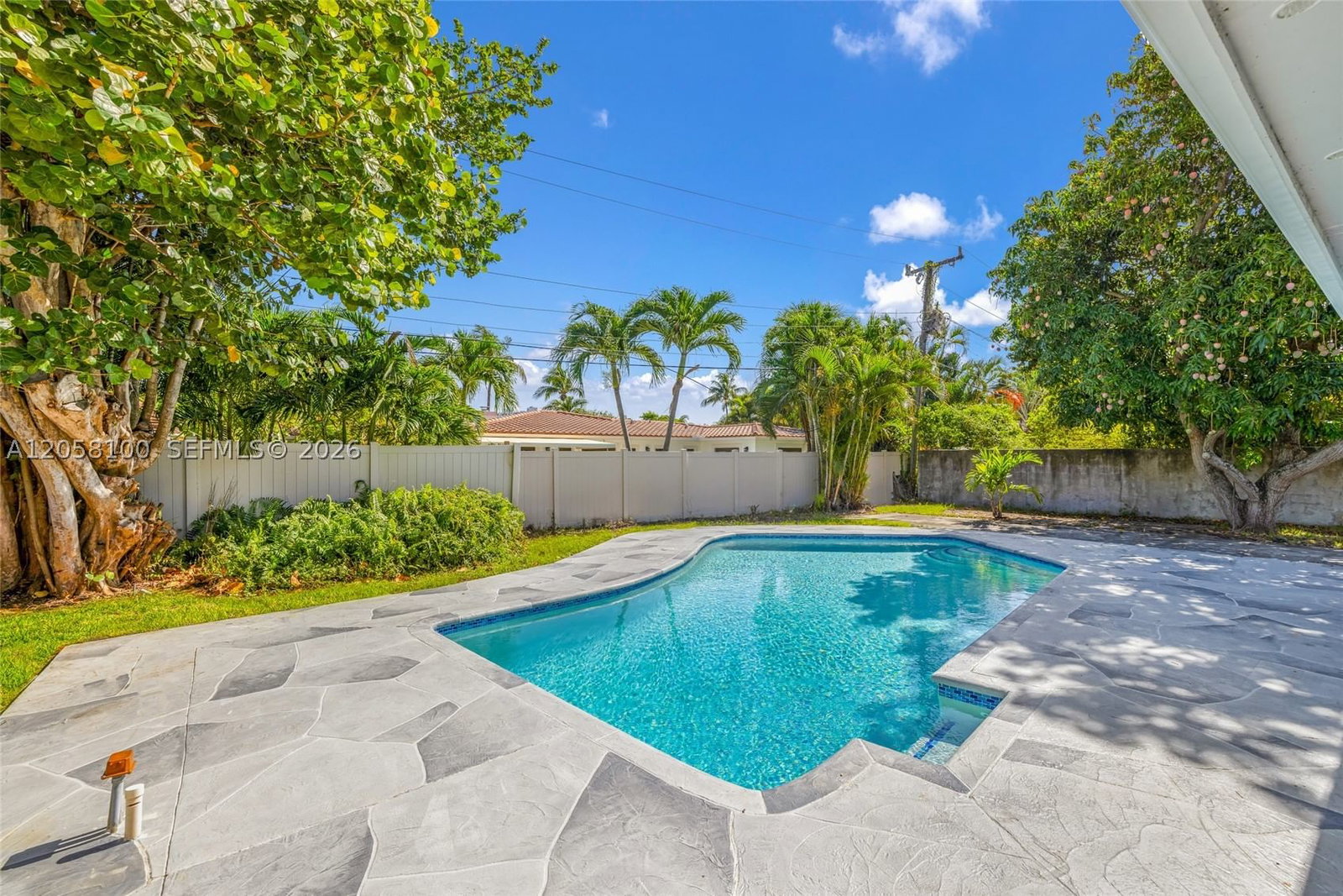 Real estate property located at 3405 Robbins Rd, Broward, Hillsboro Shores Sec, Pompano Beach, FL