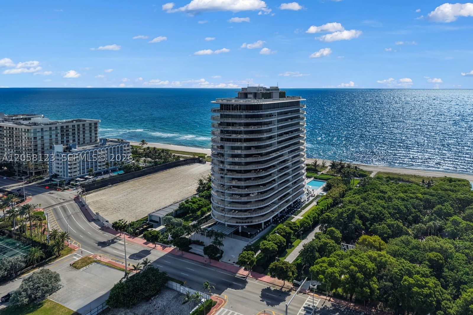 Real estate property located at 8701 Collins Ave #701, Miami-dade, 8701 Collins Ave Condo, Miami Beach, FL