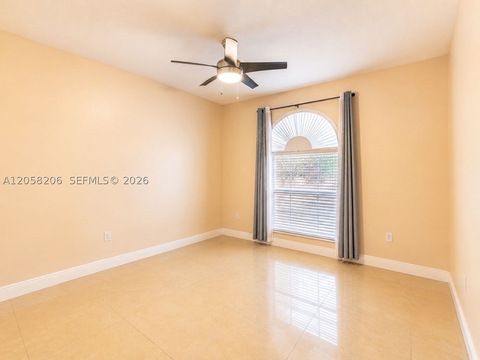 Real estate property located at 15233 141st St, Miami-dade, Christina Estates, Miami, FL