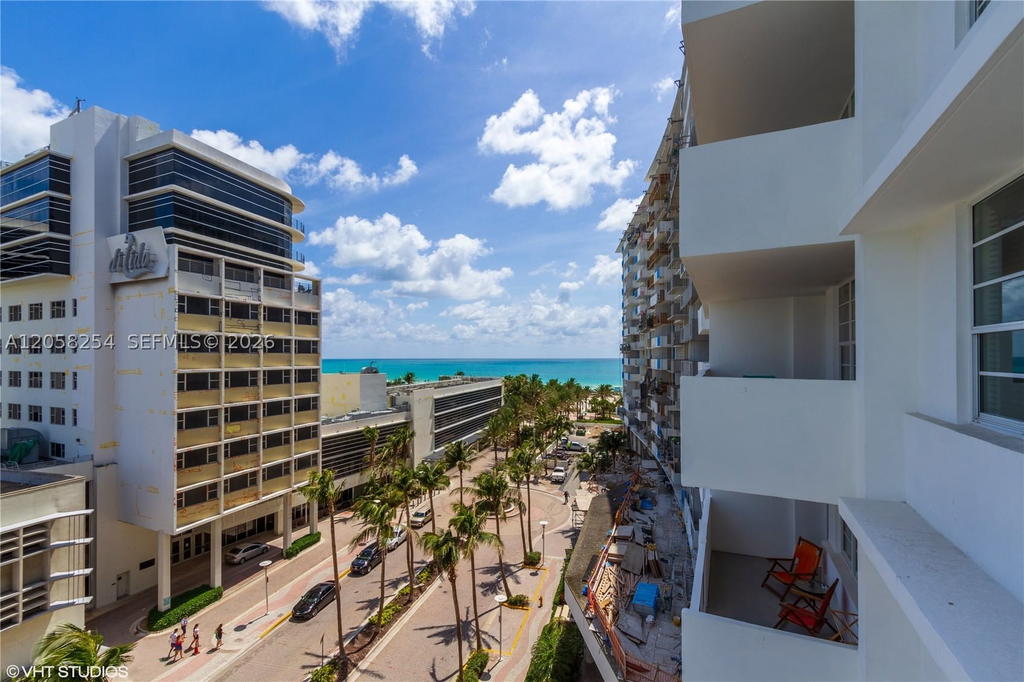 Real estate property located at 100 Lincoln Rd #602, Miami-dade, The Decoplage Condo, Miami Beach, FL