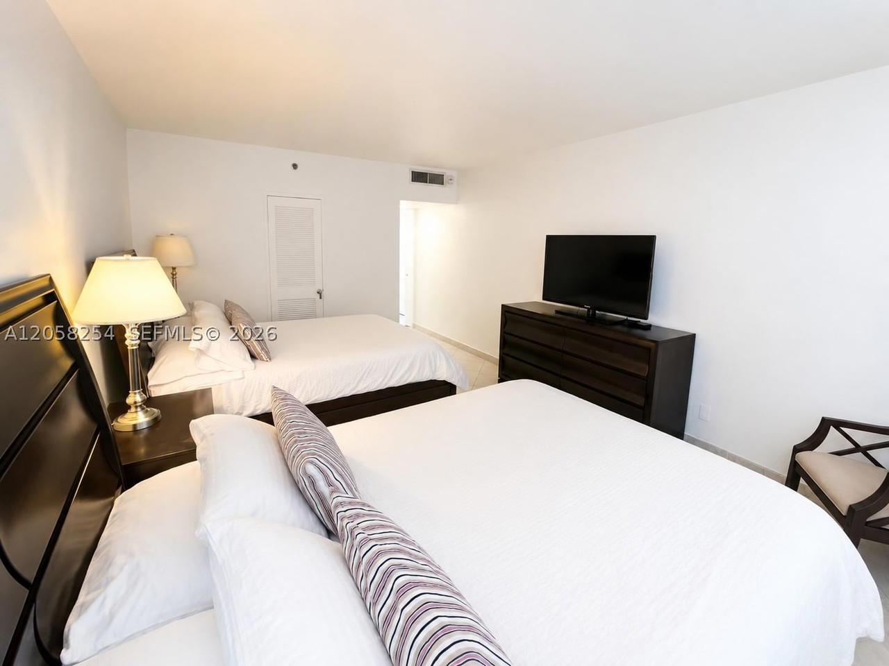 Real estate property located at 100 Lincoln Rd #602, Miami-dade, The Decoplage Condo, Miami Beach, FL
