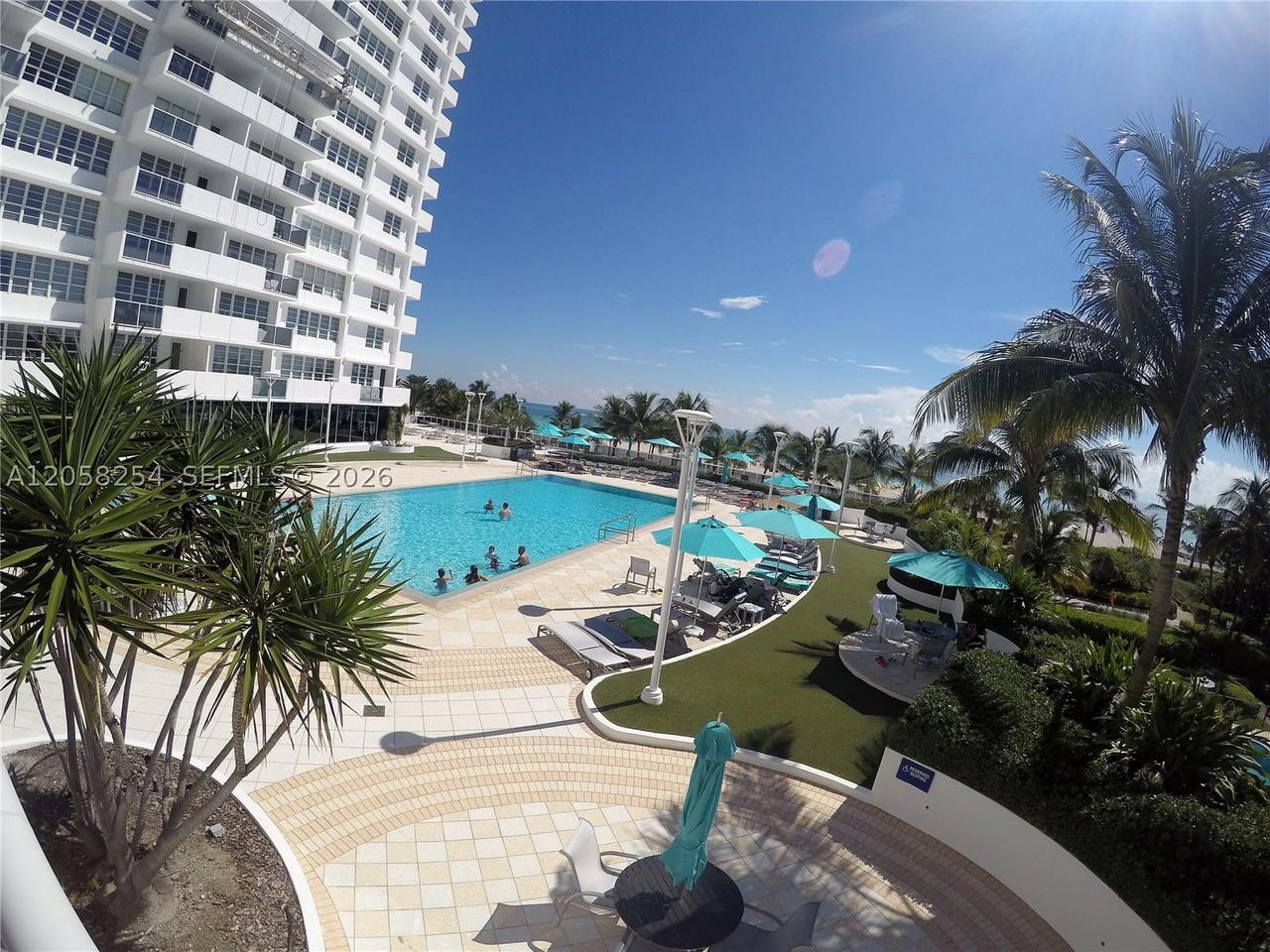 Real estate property located at 100 Lincoln Rd #602, Miami-dade, The Decoplage Condo, Miami Beach, FL