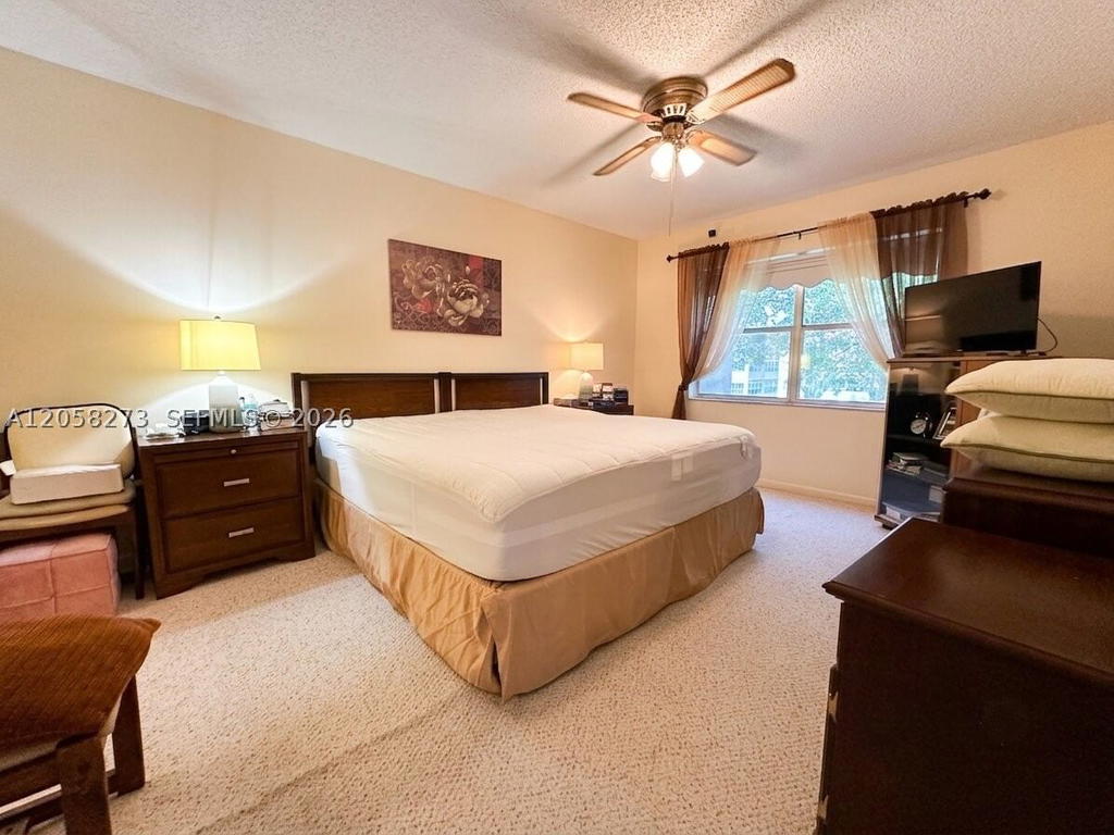 Real estate property located at 9801 Sunrise Lakes Blvd #203, Broward, Sunrise Lakes 151 Condo, Sunrise, FL