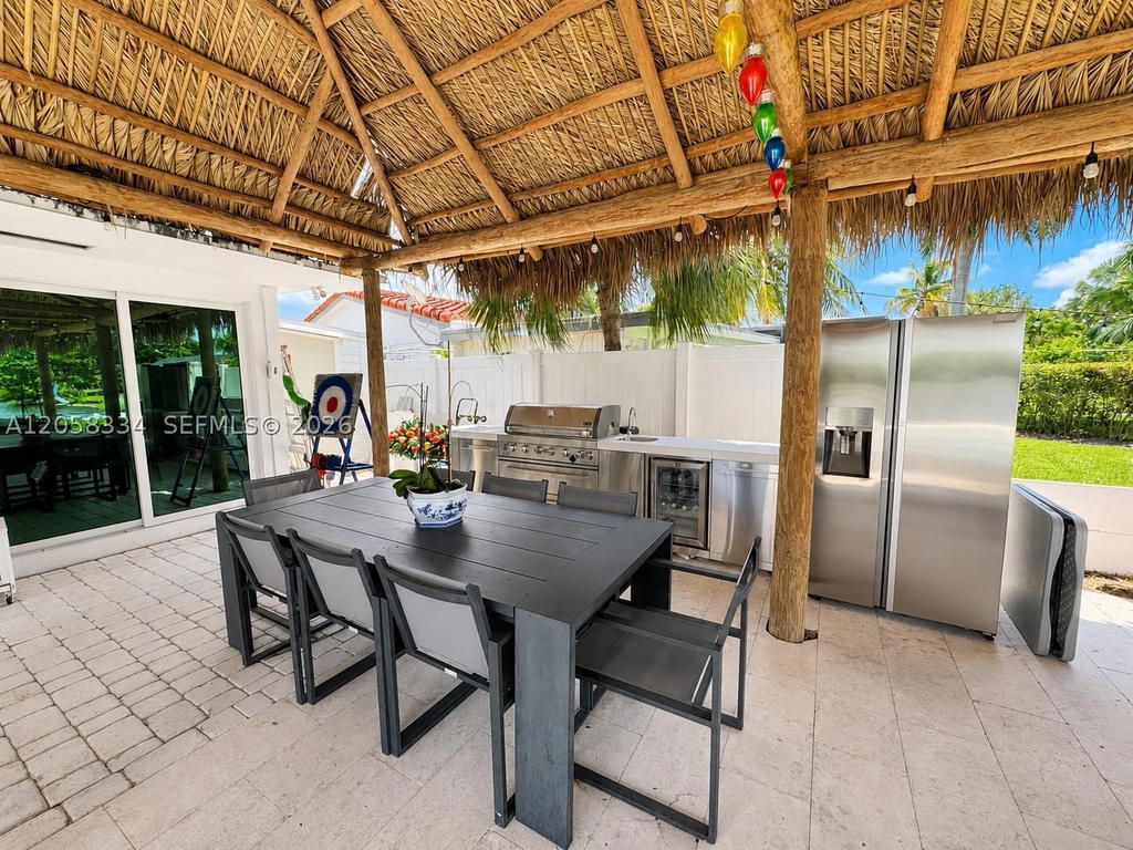 Real estate property located at 20950 25th Ct, Miami-dade, Sunswept Isle, Aventura, FL