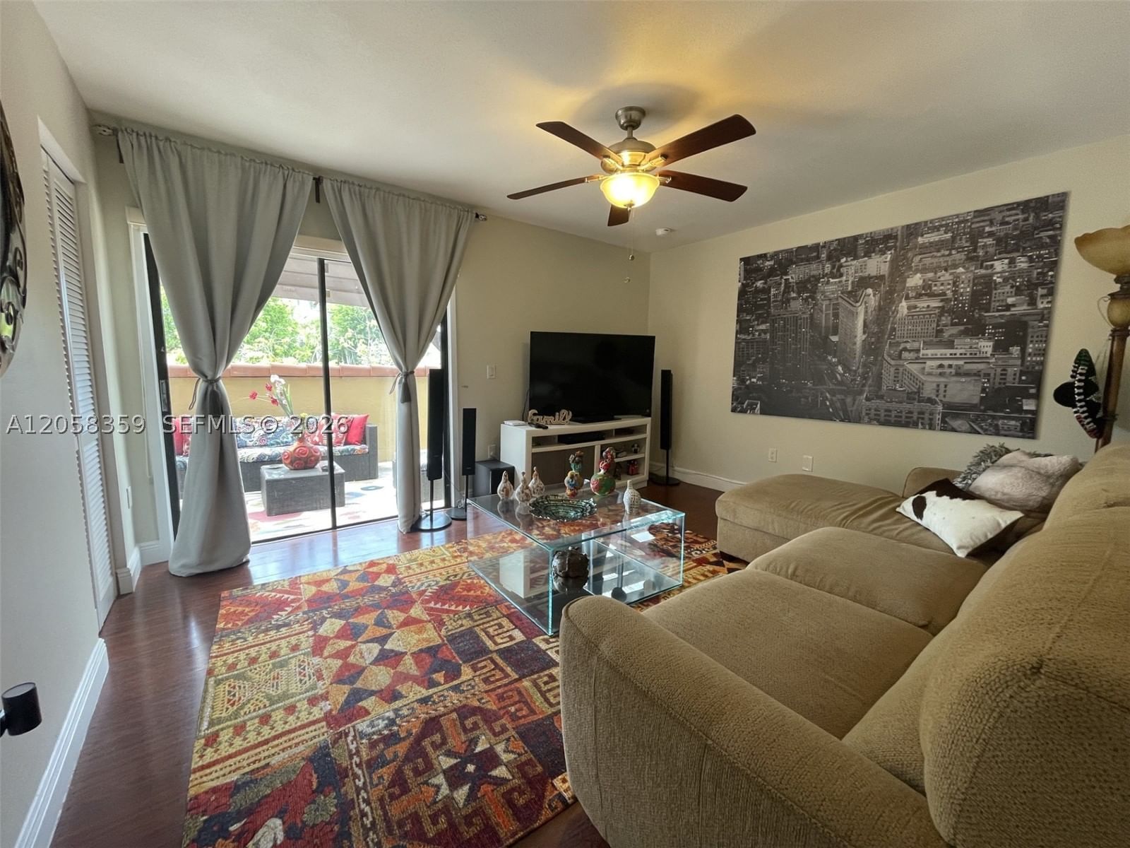 Real estate property located at 1066 202nd Ln, Miami-dade, Sky Lake Villas - Californ, Miami, FL