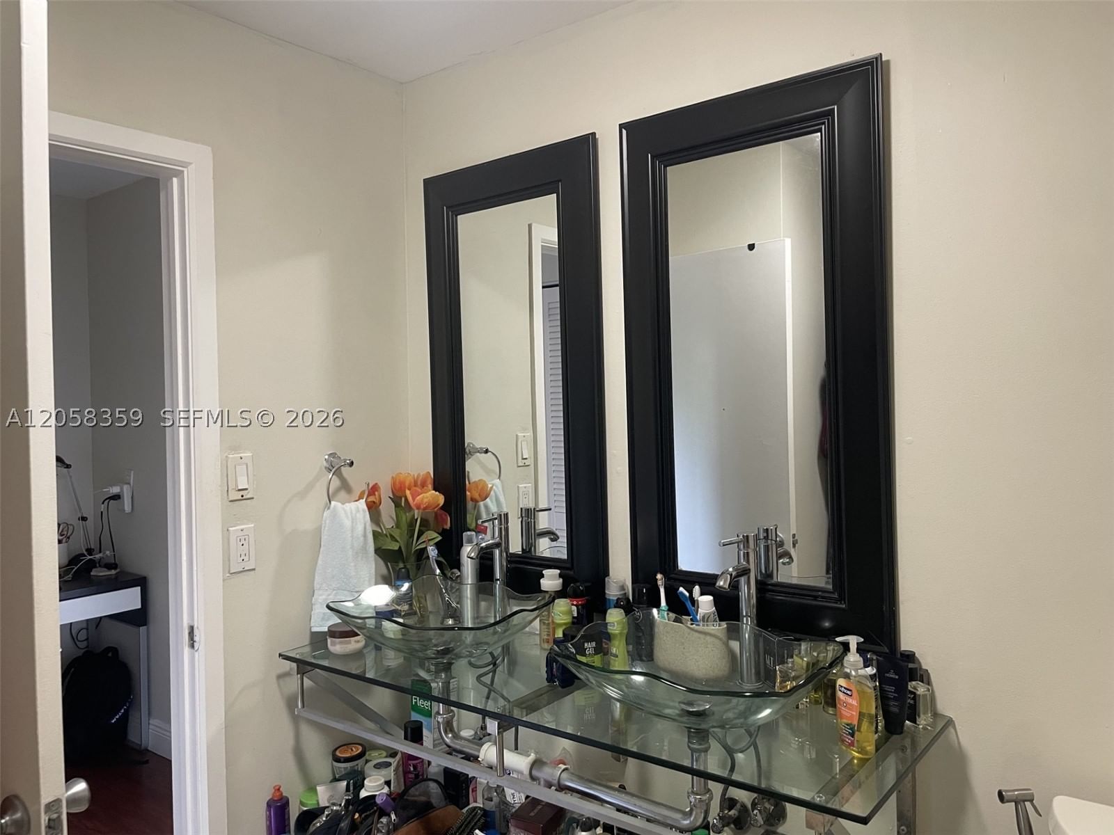 Real estate property located at 1066 202nd Ln, Miami-dade, Sky Lake Villas - Californ, Miami, FL