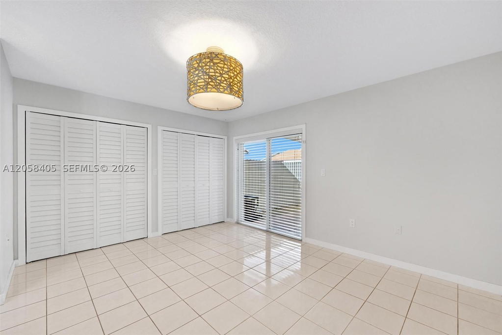 Real estate property located at 1616 137th Pl, Miami-dade, Irenca Sub, Miami, FL
