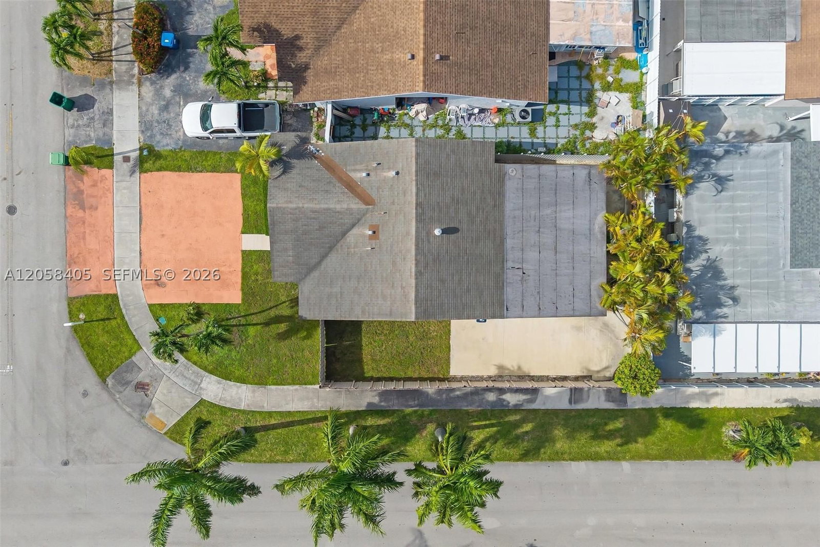 Real estate property located at 1616 137th Pl, Miami-dade, Irenca Sub, Miami, FL