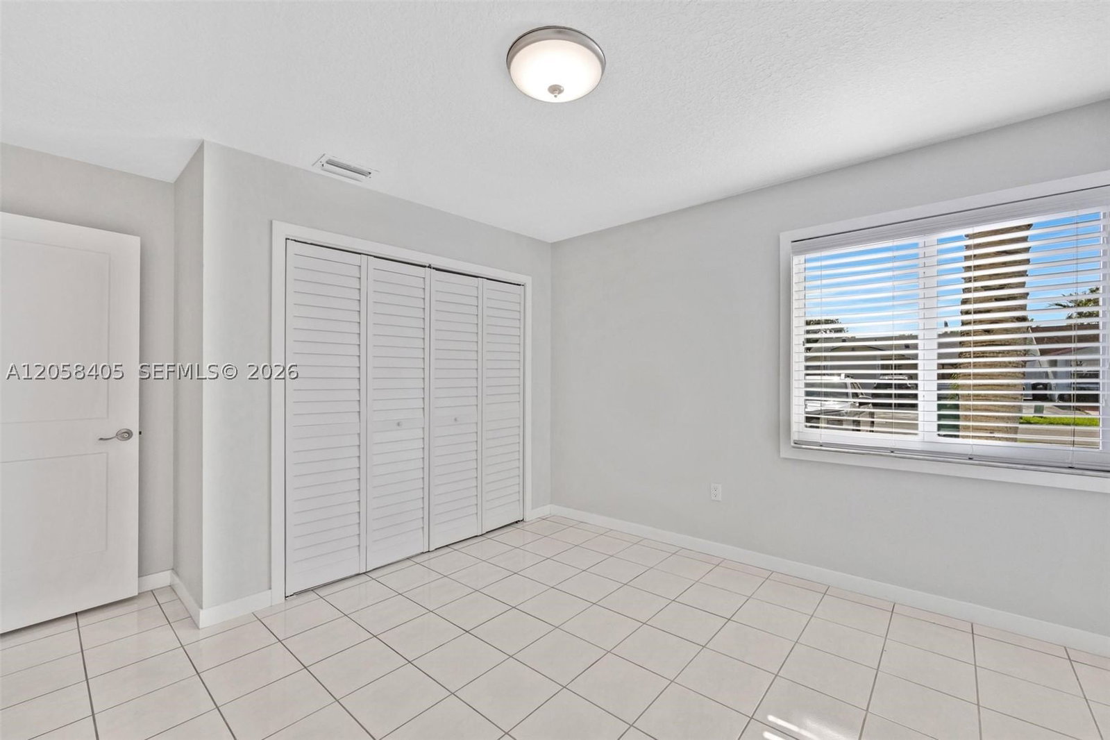 Real estate property located at 1616 137th Pl, Miami-dade, Irenca Sub, Miami, FL