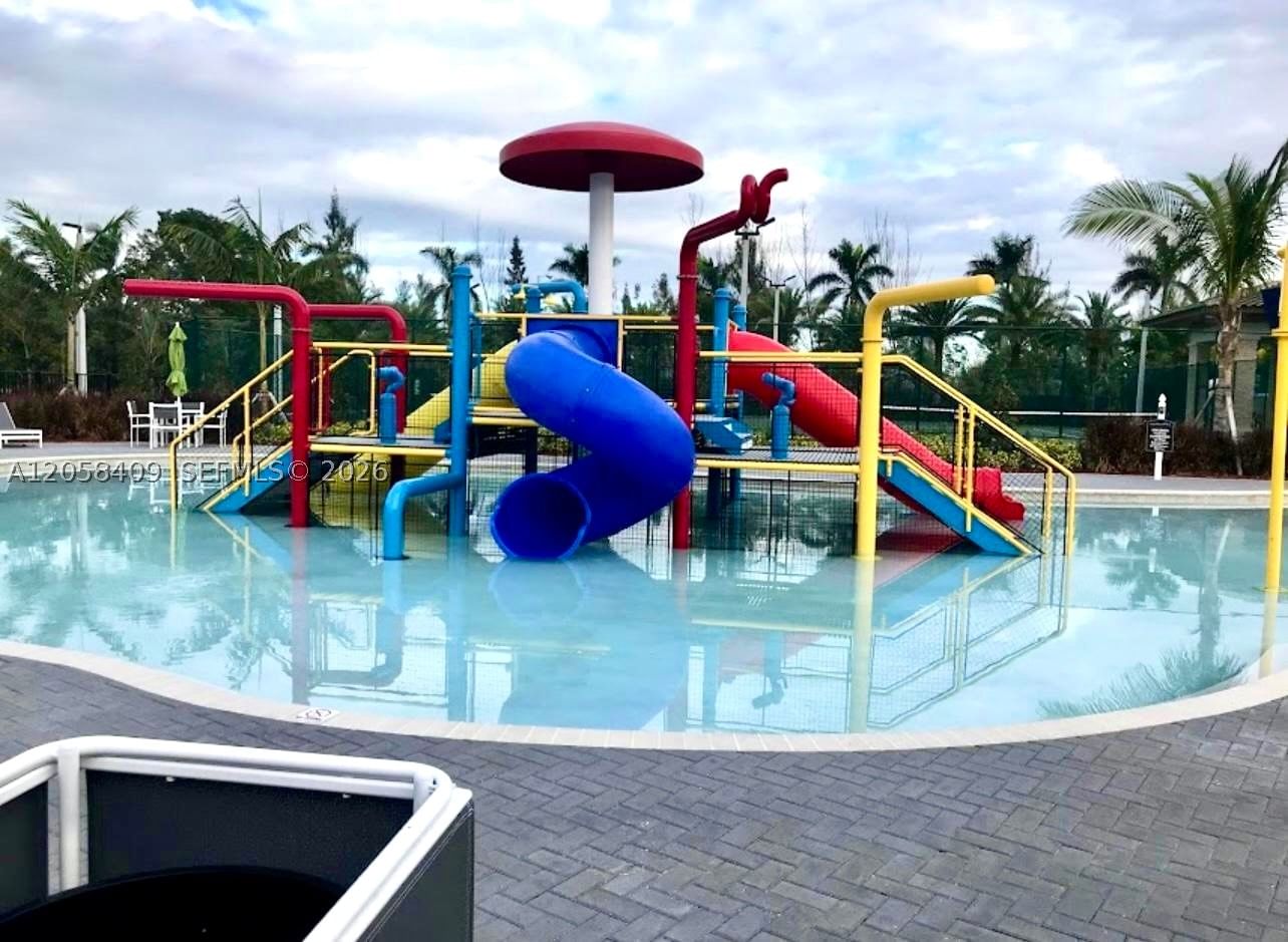 Real estate property located at 10455 82nd St #35, Miami-dade, Highland At Park Central, Doral, FL