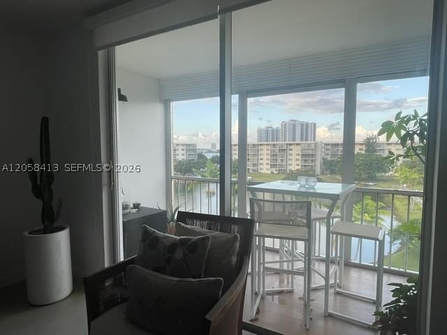 Real estate property located at 2855 Leonard Dr H511, Miami-dade, Point East Sec Ii Condo, Aventura, FL