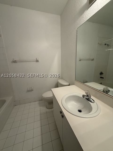 Real estate property located at 11419 76th Ter, Miami-dade, Doral Isles North Sec Two, Doral, FL